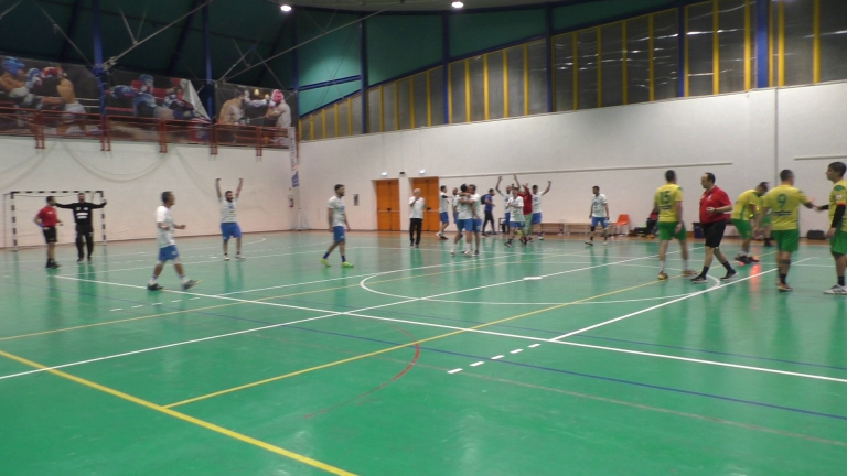 Derby “storico” di pallamano a Scicli. Ma lo Scicli Sport Club e lo Scicli Handball Social Club lo hanno giocato a Rosolini. Qualche tensione di troppo