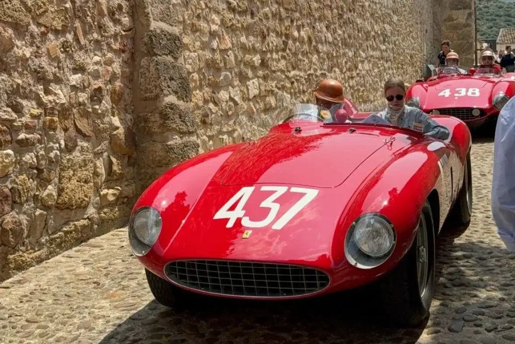 Oltre 200 auto storiche hanno partecipato al ""Giro di Sicilia - La Sicilia dei Florio" 2025